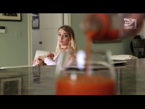 ❤️ Vruća djevojka s velikim sisama i tijesnom macom dobiva kurac od gubitnika, ali vrlo teško ❤❌ Analni porno na hr.xxxshake.ru ﹏